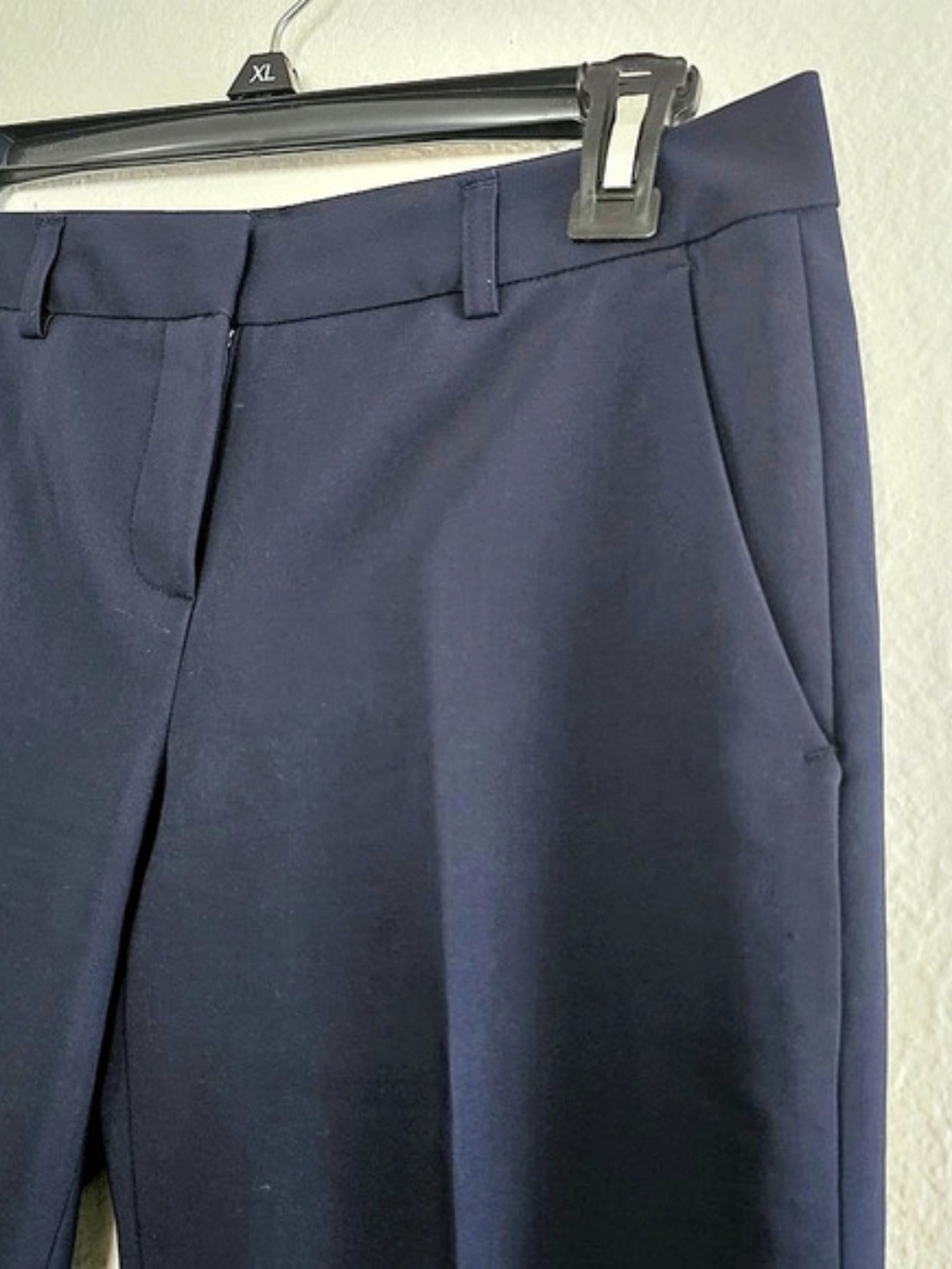 Tahari Women's Trousers Navy Blue US 2 Like New - Picture 3 of 9